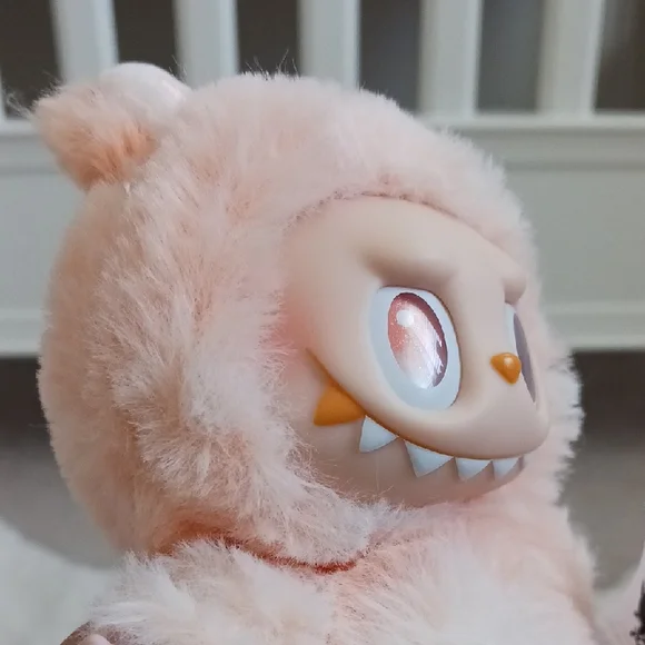 (Happiness) Authentic Pop Mart Big Into Energy Labubu - Open Box - Picture 9 of 17